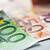 Devisen: Euro notiert im US-Handel unter 1,13 Dollar